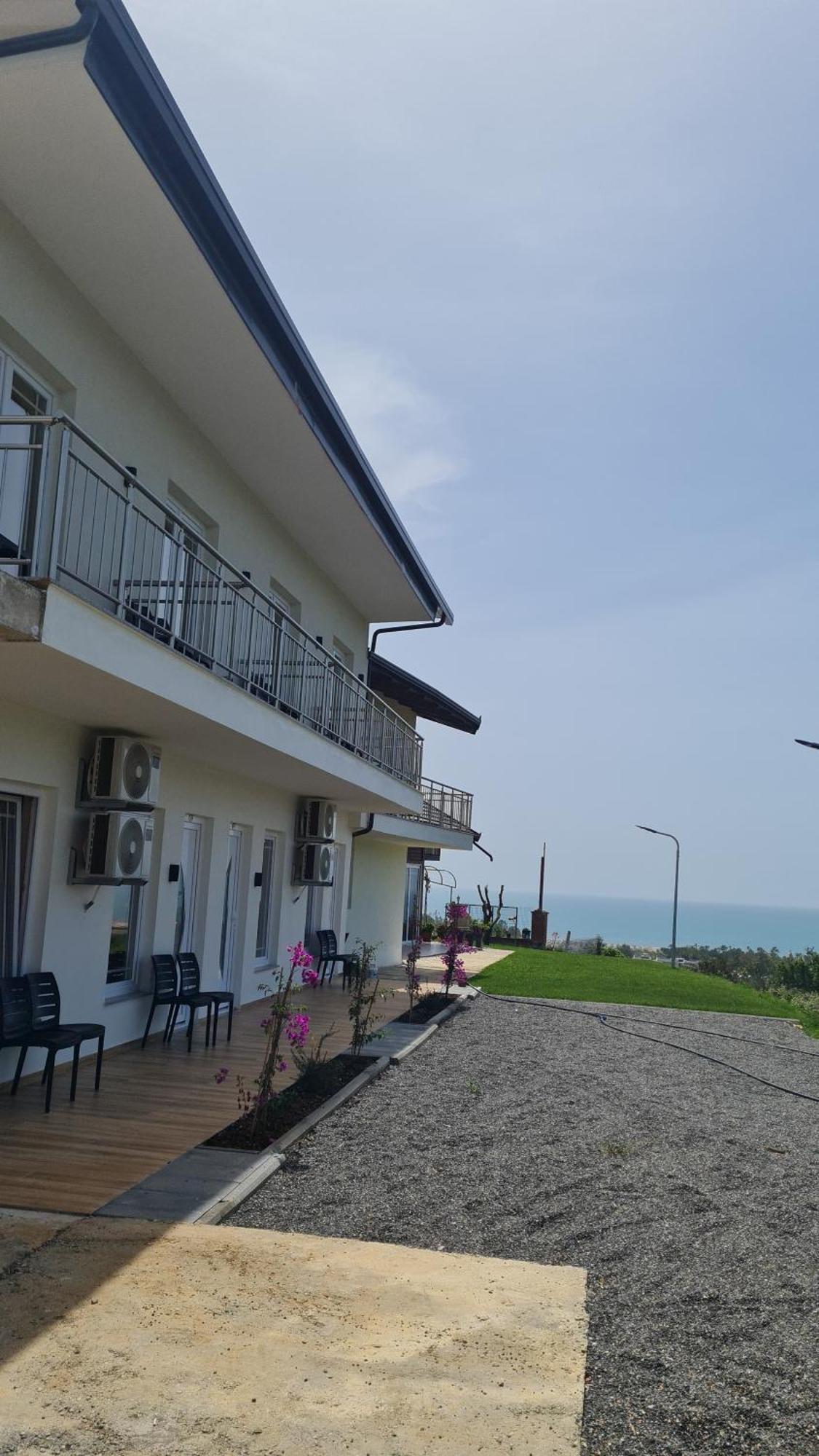 Sol Apartments Gjiri Lalzit Durres Exterior photo